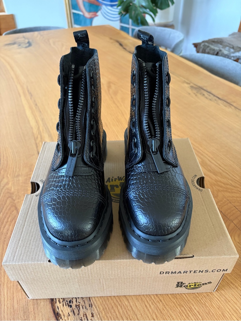 Dr. Martens Sinclair - Atlas Croc Emboss - Size 8 - Picture 2 of 6